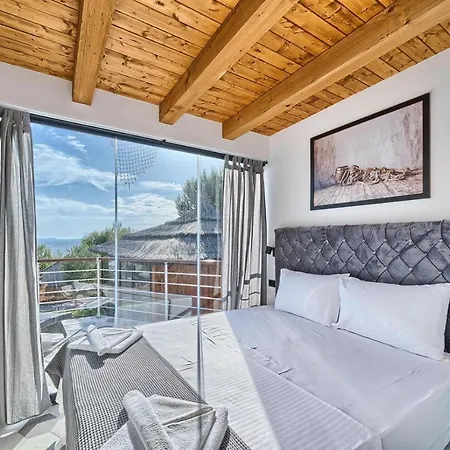 Golden Haven Villa