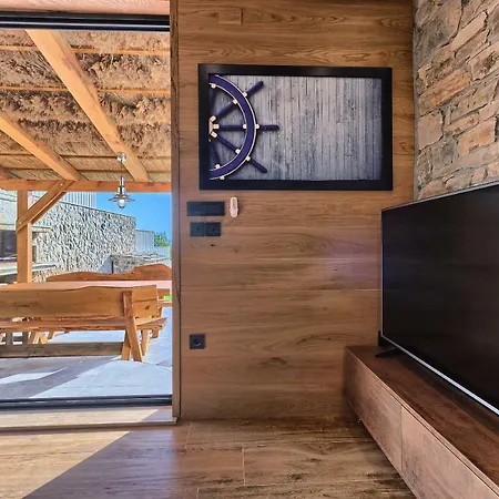 וילה Golden Haven