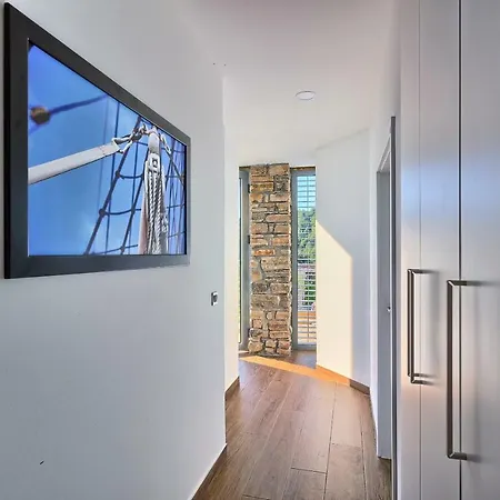 Golden Haven Villa *