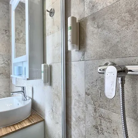 Golden Haven Villa *