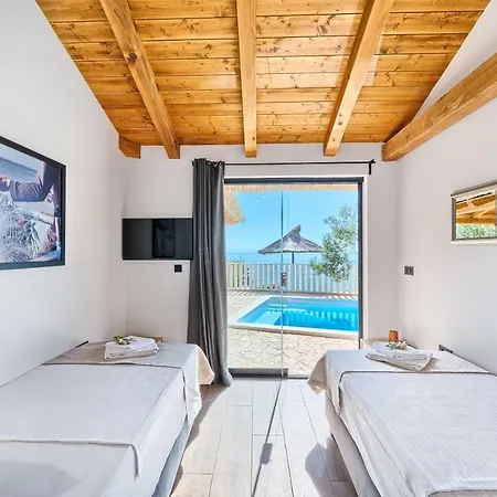 Golden Haven Villa *