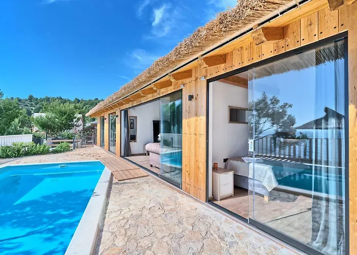 Golden Haven Villa *