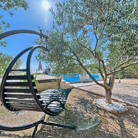 Golden Haven Villa *