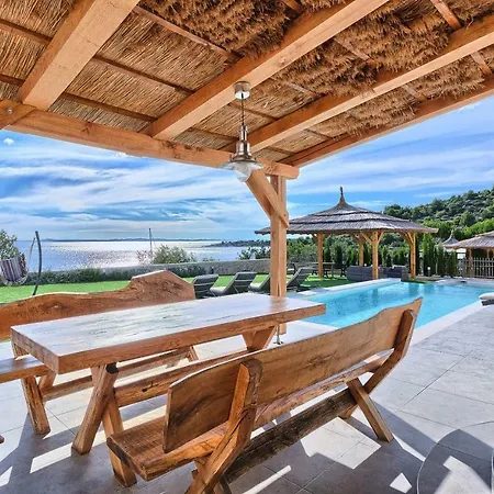 Villa Golden Haven *