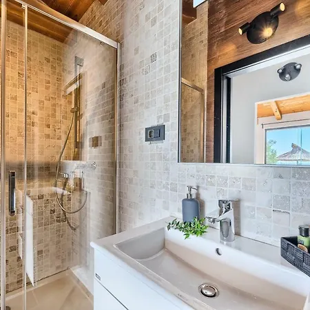 Golden Haven * Murter