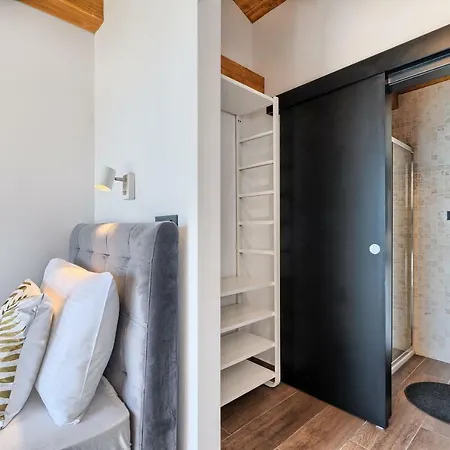 Golden Haven Villa Murter