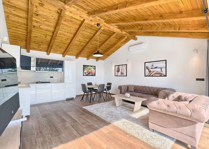 빌라 Golden Haven *